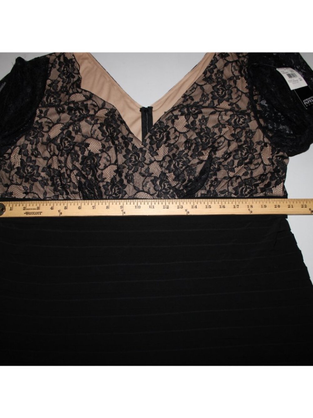 Adrianna Papell $208 Sz 20 Black Tan Lined Lace V Neck Nylon Polyester Dress - Picture 13 of 15